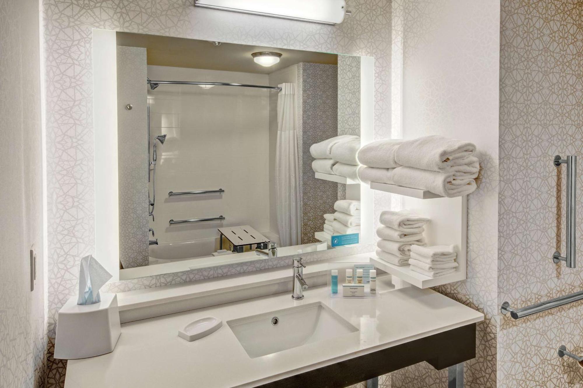 Hampton Inn Fresno Airport Luaran gambar