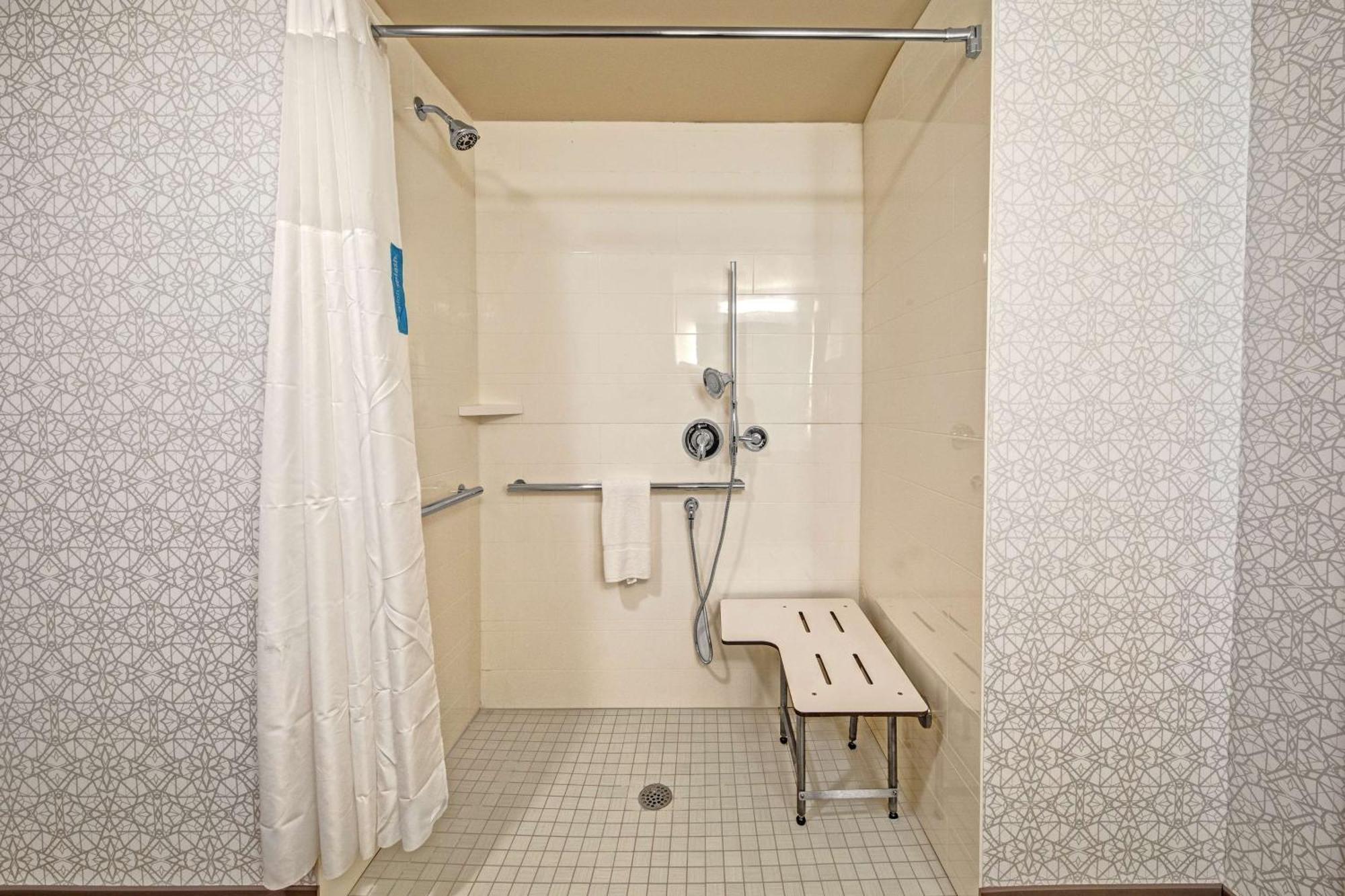 Hampton Inn Fresno Airport Luaran gambar
